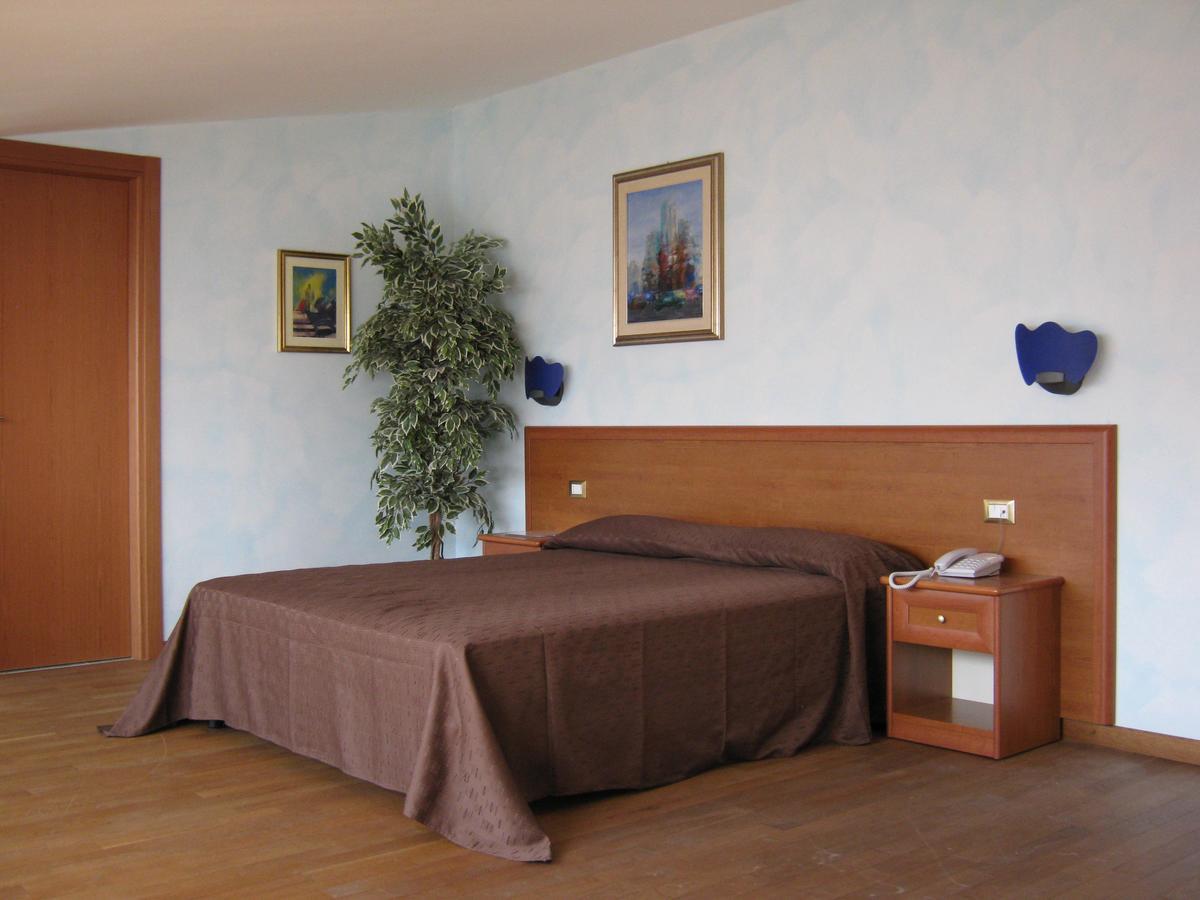 Hotel Villa D'Evoli Castropignano Pokój zdjęcie